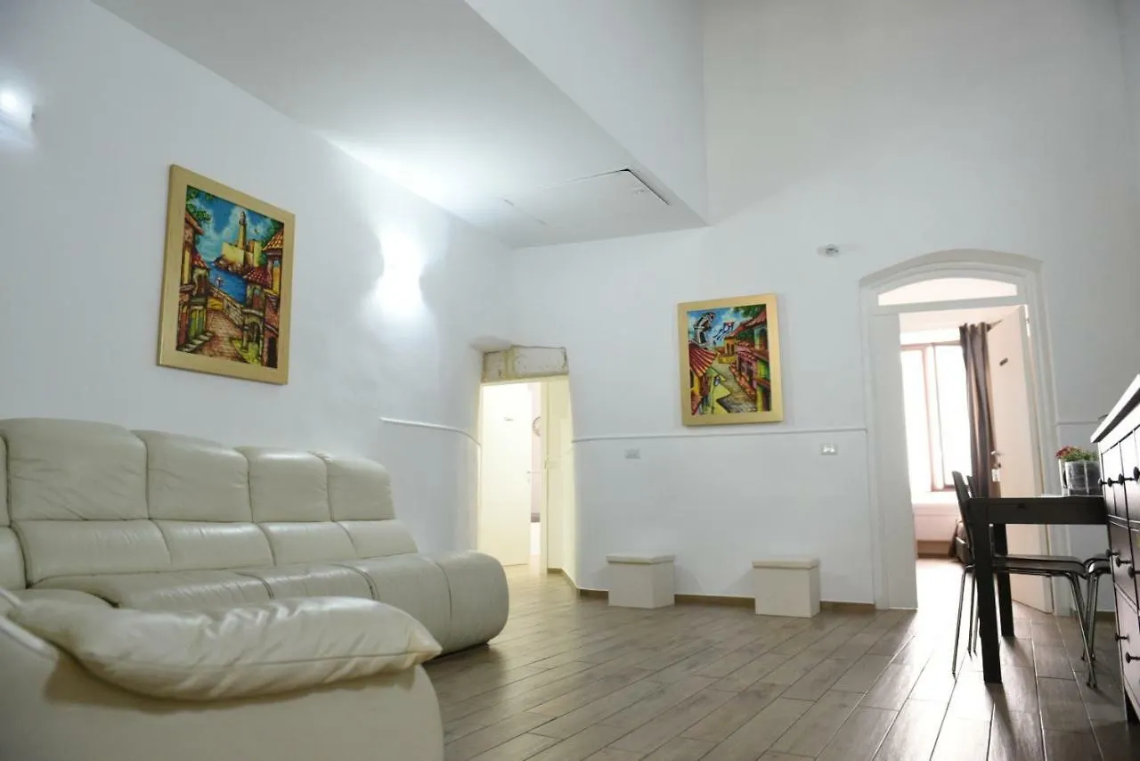 Sisters residence Bari Bed and breakfast